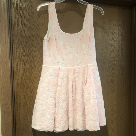 Pink floral design dress - Picture 1 of 2